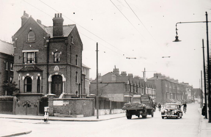 Horn Lane, Acton