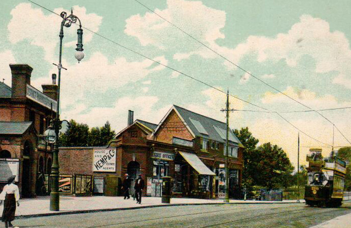 Ealing Common station