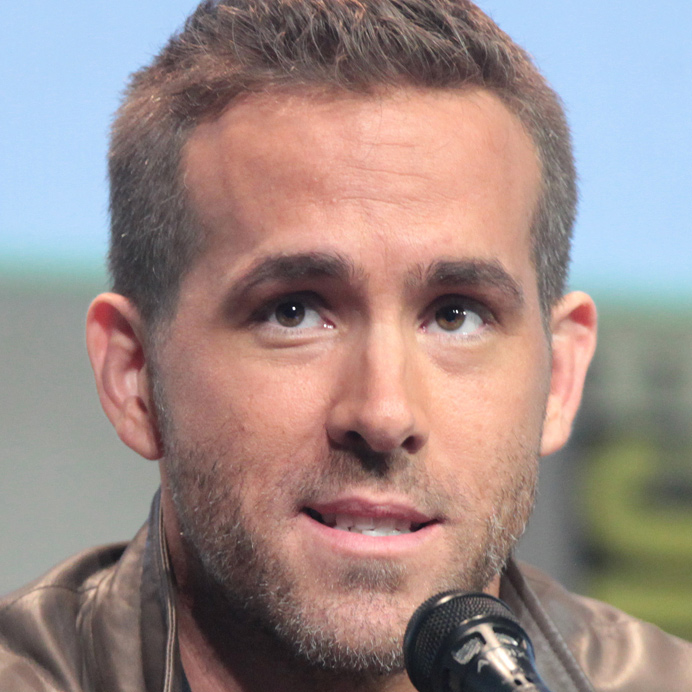 Ryan_Reynolds (by Gage Skidmore)