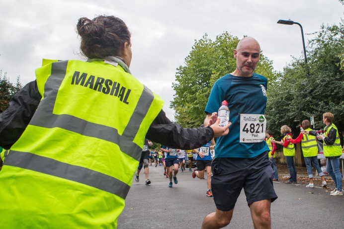 Volunteers are the half marathon in 2016
