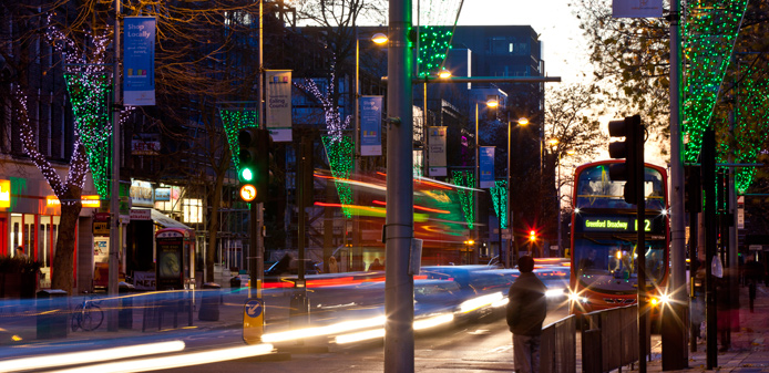 Christmas scene in Ealing Broadway