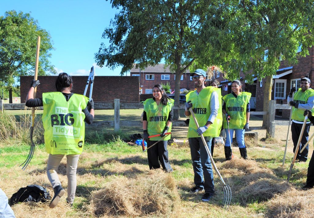 Do your bit by volunteering in Ealings Parks