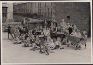 Children after evacuation from London in the Second World War