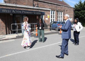 Sadiq Khan meets staff at West Acton Primary School