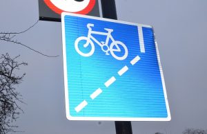 A sign indicating that there is a cycle lane ahead.
