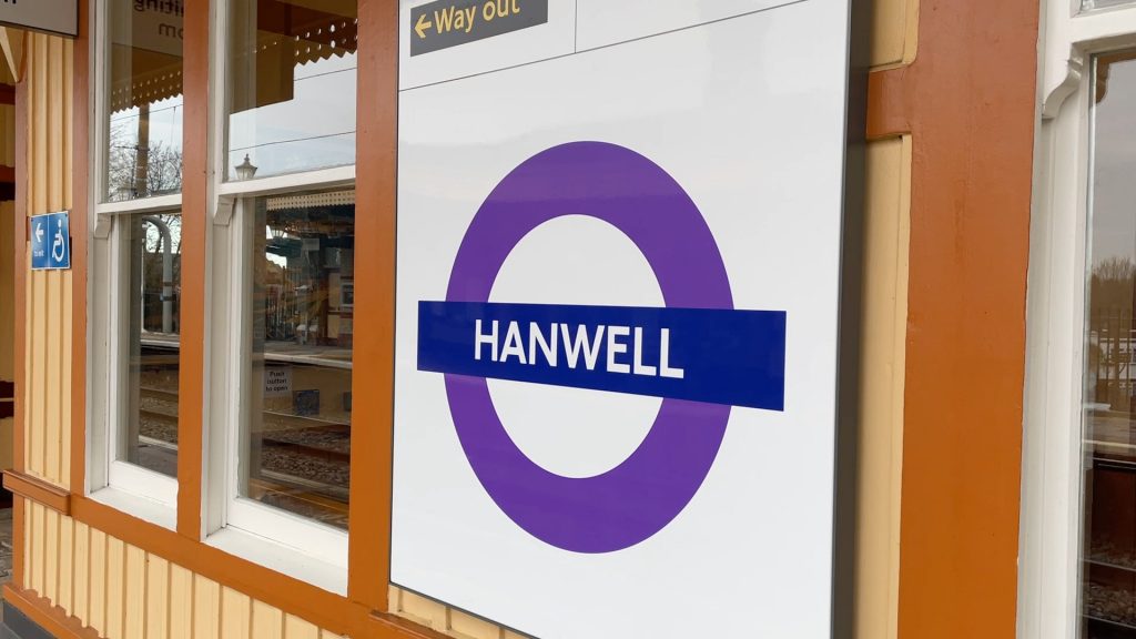 Hanwell Train Station sign