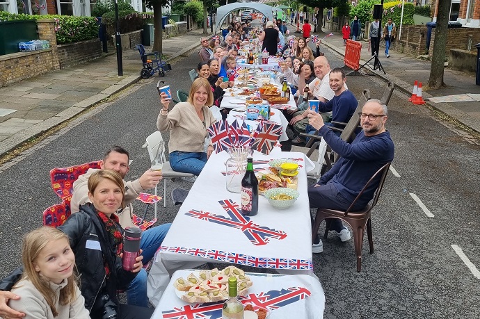 Street party on Deans Road