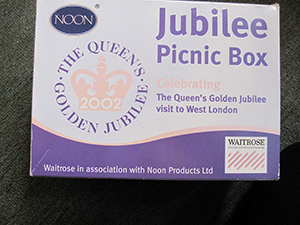 The top of a picnic box lid