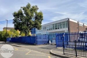 outside view of Viking Primary School in Northolt